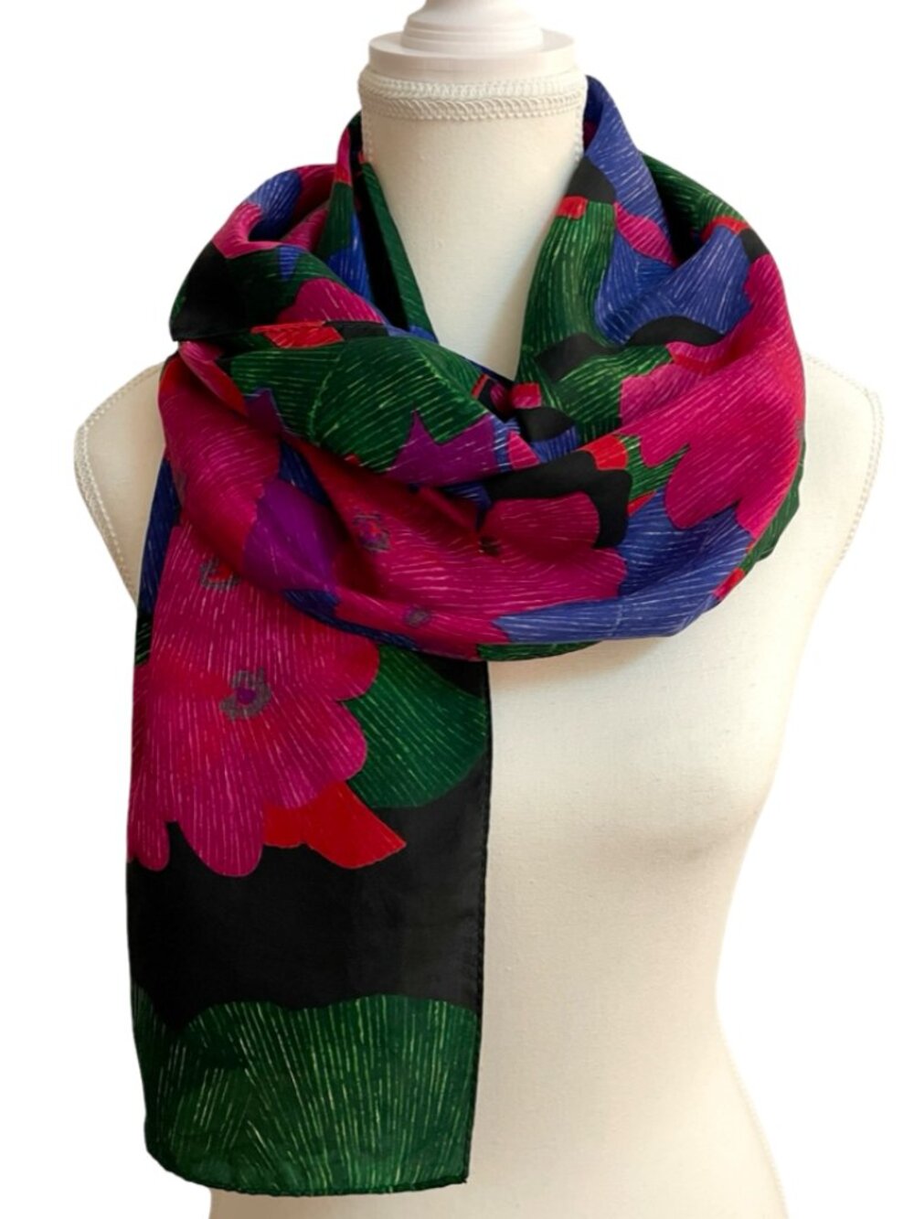 Liz Claiborne Floral Scarf – 17 x 56 – Black Multicolour Statement Print